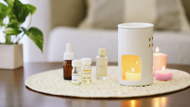 Using Essential Oils Around the Home